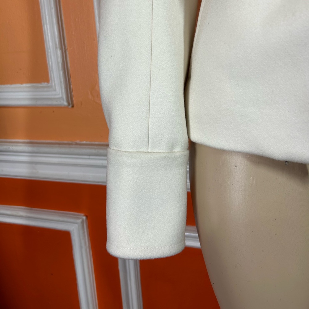 Balmain
belted wool jacket - Picture 5 of 15